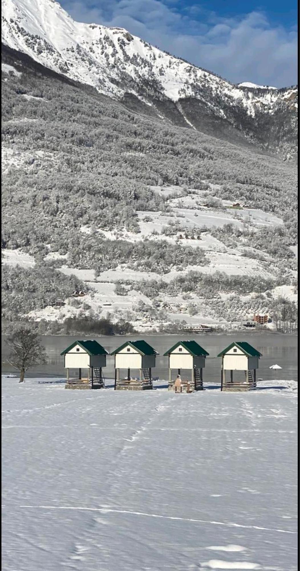 Begov Kamp, Plav Villa Екстериор снимка